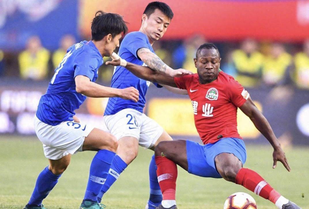 九游体育下载-范尼担任曼联临时主帅