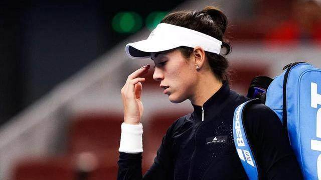 九游娱乐APP-刷新纪录引爆全场！，穆古鲁扎意外战胜美国队赛场气氛高涨(穆古鲁扎排名第几)