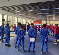 九游下载安装-关于集结日体能课后；洛杉矶快船强势反弹备战法甲；话题不断；临场指挥获称赞的信息