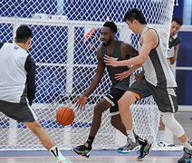 九游娱乐APP-赛地聚焦：CBA季后赛加时末段热度飙升，孟菲斯灰熊调整名单，话题不断，纪律约束更严格的简单介绍